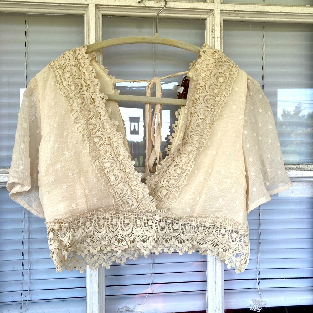 Hippie lace crop top